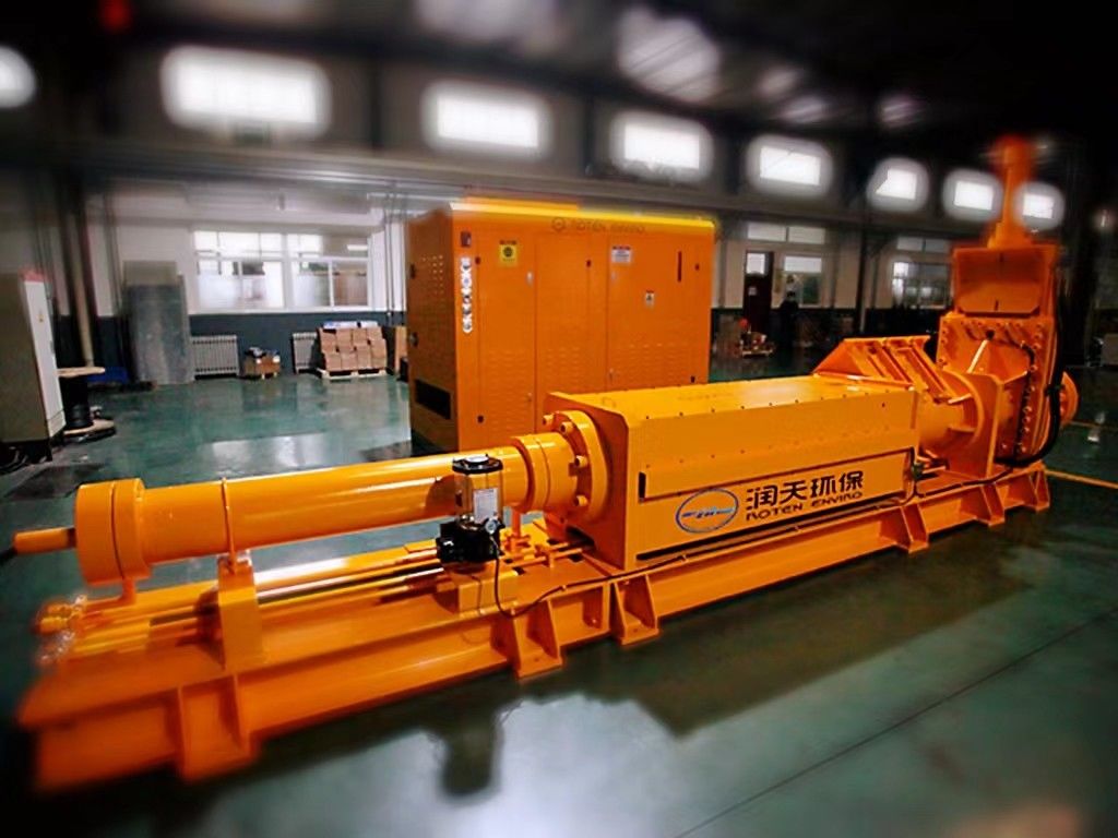 Hard Alloy Single Plunger Solid Pump , Anti Corrosion Waste Treatment Plant Pump