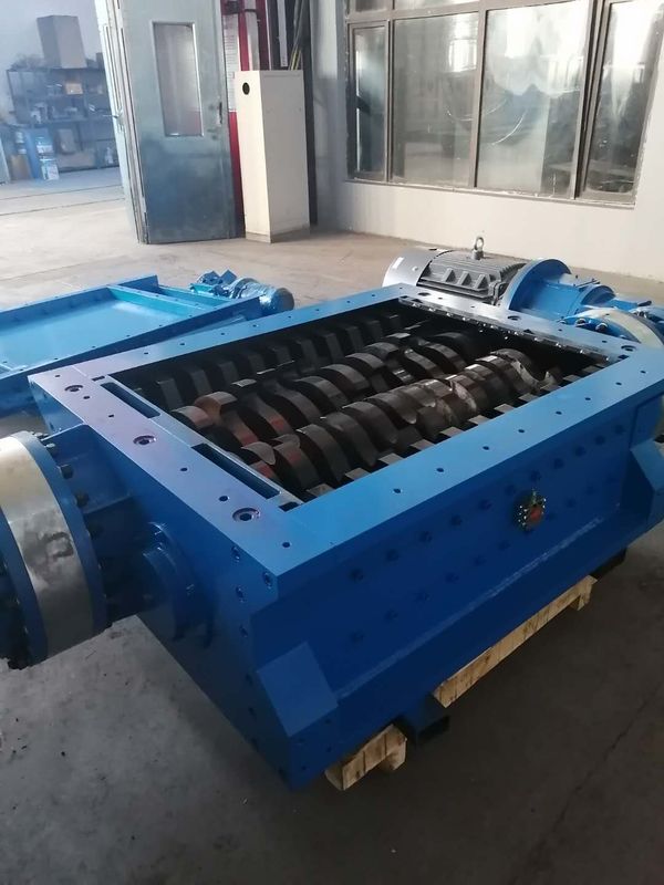 Sturdy 90KW Kitchen Waste Crusher RGD900 Multipurpose Blue Color
